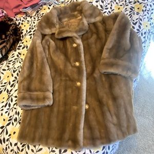 Lovely vintage faux fur coat